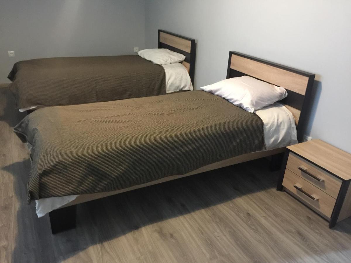 Apartamentu Hostel Zalishchyky Екстериор снимка